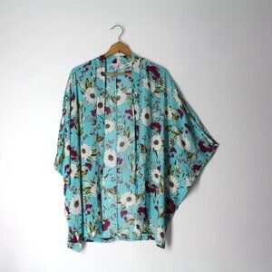 Victoria's Secret XS S floral Cover Up Kimono Dolman sleeve top Aqua Blue